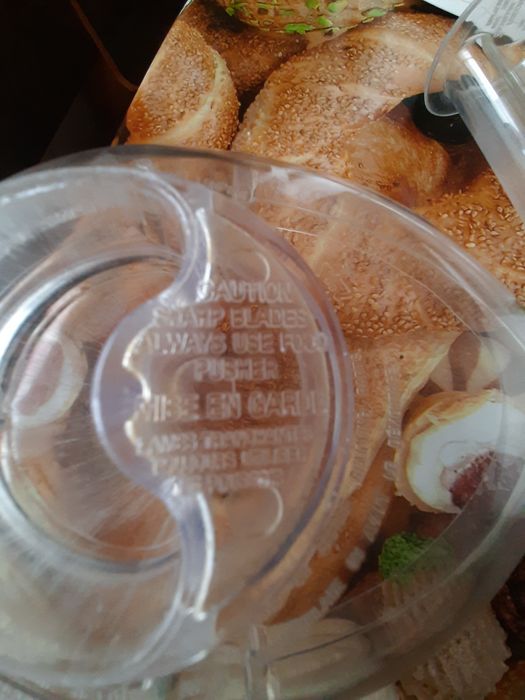 Электросоковыжималка.