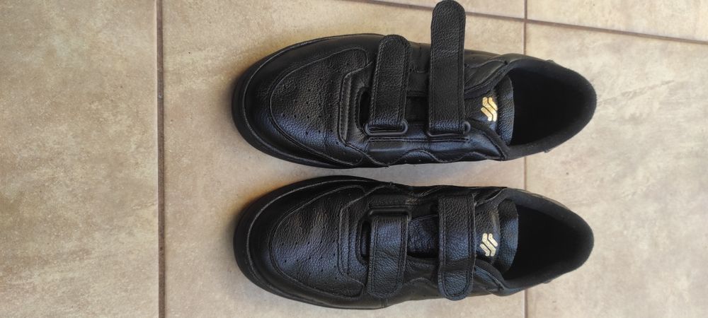 Buty Sofix,,2" 40,czarna skóra na rzepy