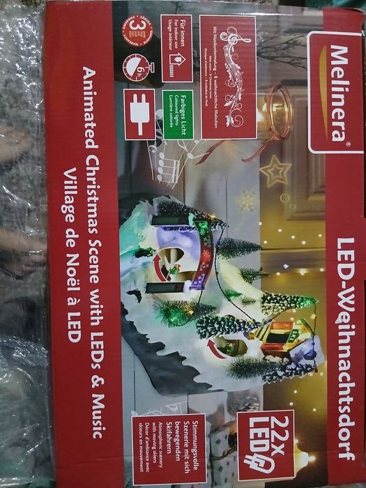 Новорічна інсталяція лижний курорт новорічний декор