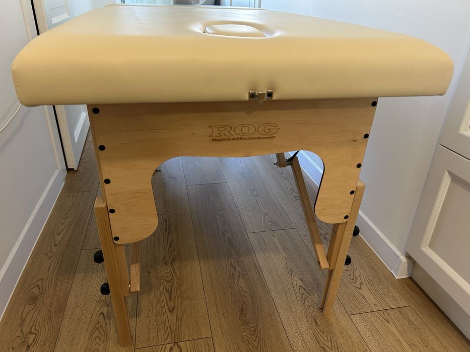 Стол массажный