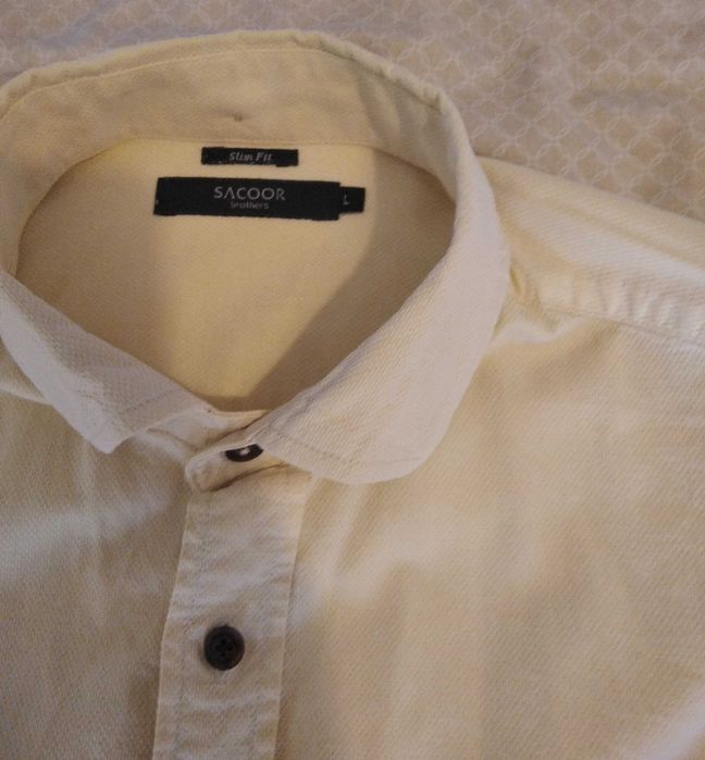 2 camisas Sacoor - amarela e padrão quadrados - exc. estado - tam. L
