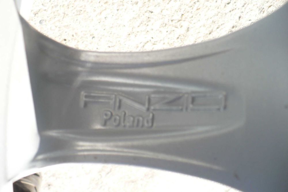 Felgi Aluminiowe ANZO 5X114,3 7XJ16" ET38 Oryginał Komplet