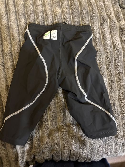 продам гідрак / гідрошорти arena powerskin