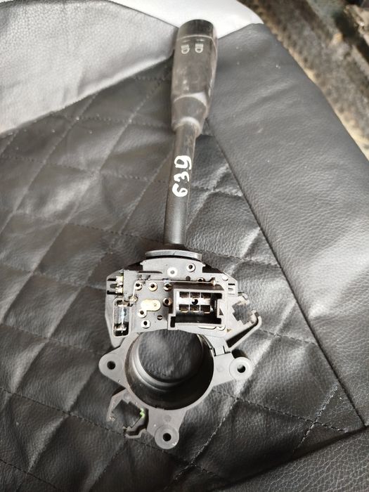 Підрулевий перемикач