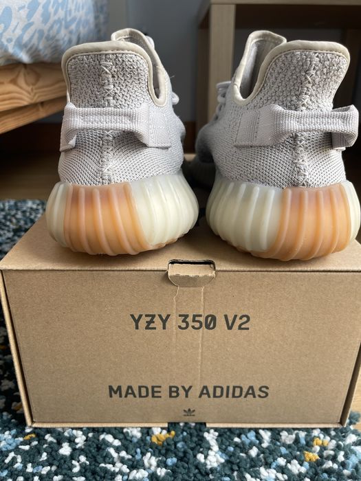 Ténis adidas yeezy boost 350 v2