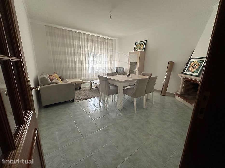Apartamento T3 para arrendamento