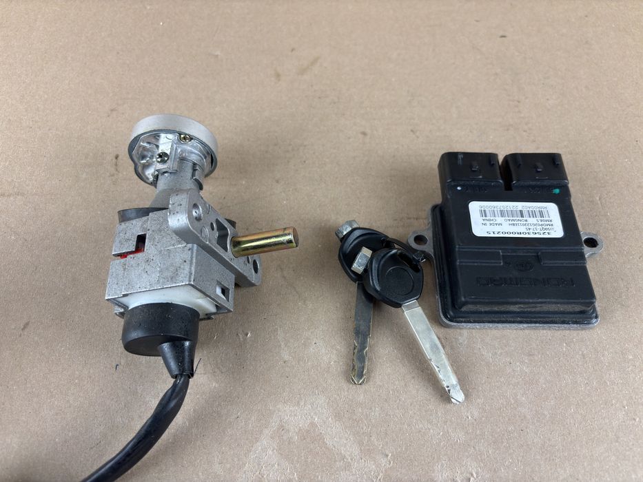 Skuter IMF 50 INDUSTRIE Zestaw do Odpalania Stacyjka Moduł Komputer