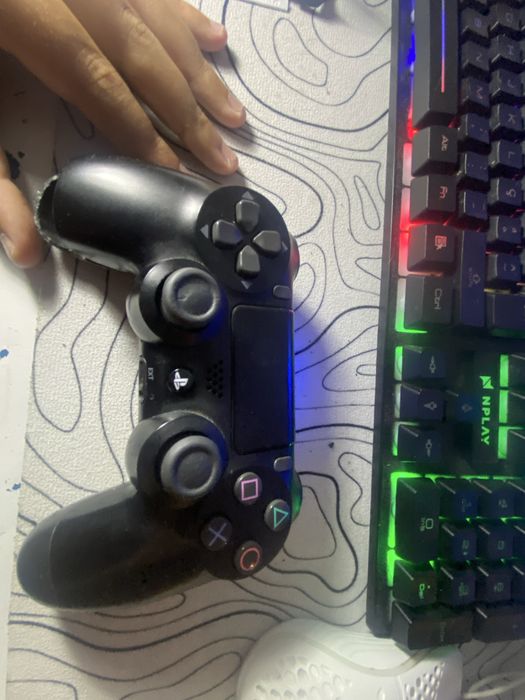Ps4 pro+comando+fc26