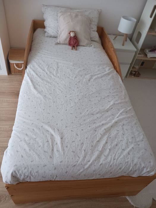 Cama individual madeira