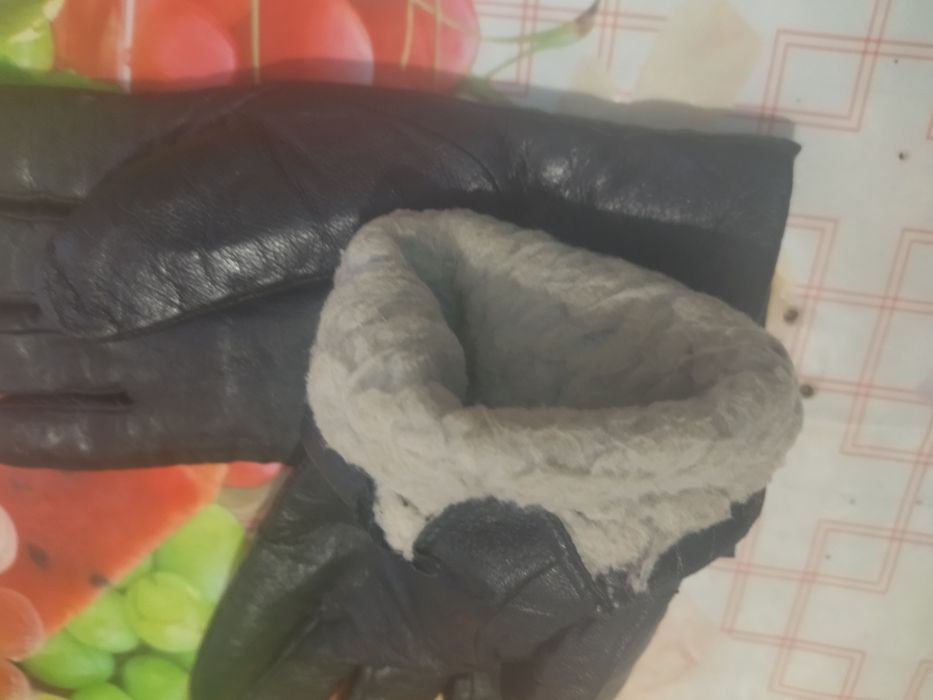 Женские кожаные перчатки