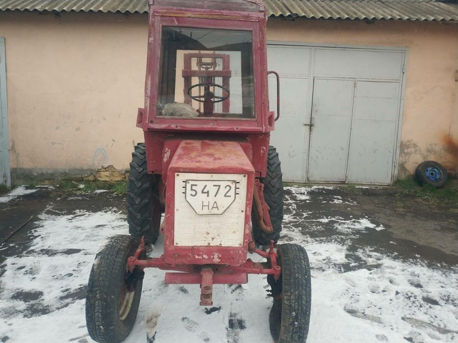 Продам трактор Т 25