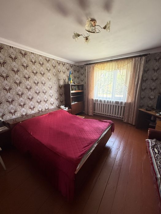 Продається будинок в селищі Володимирець, вул. Х.Хуткого