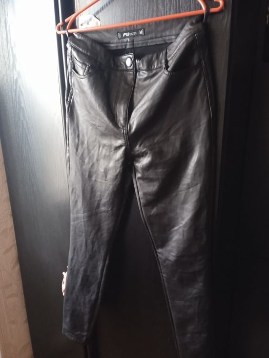 Штатні, лосини під шкіру,утеплені