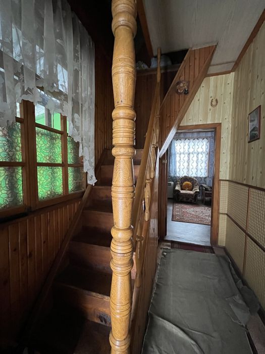 Дача з грубою, великим каміном та банею