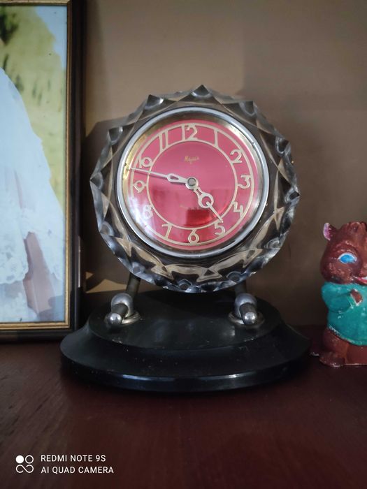 Годинник кришталевий Маяк