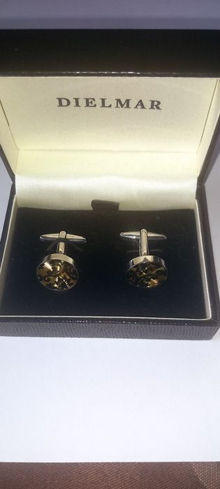 Botões de punho NOVOS EM CAIXA Dielmar