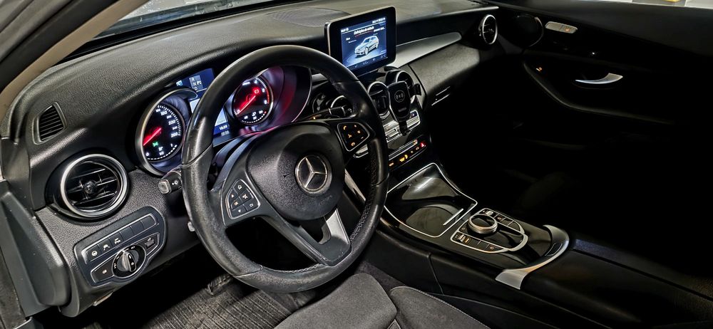 Mercedes-Benz C250