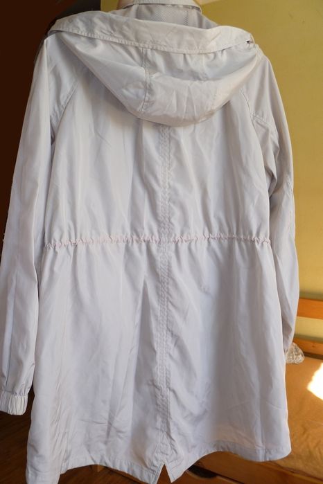 Вітровка жіноча нова