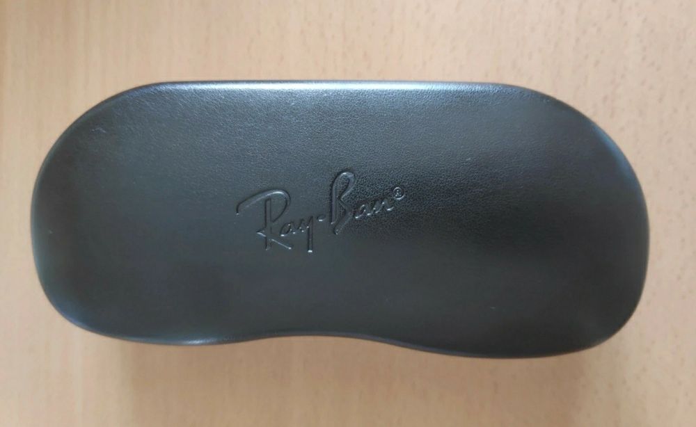 Caixa de óculos Ray.Ban