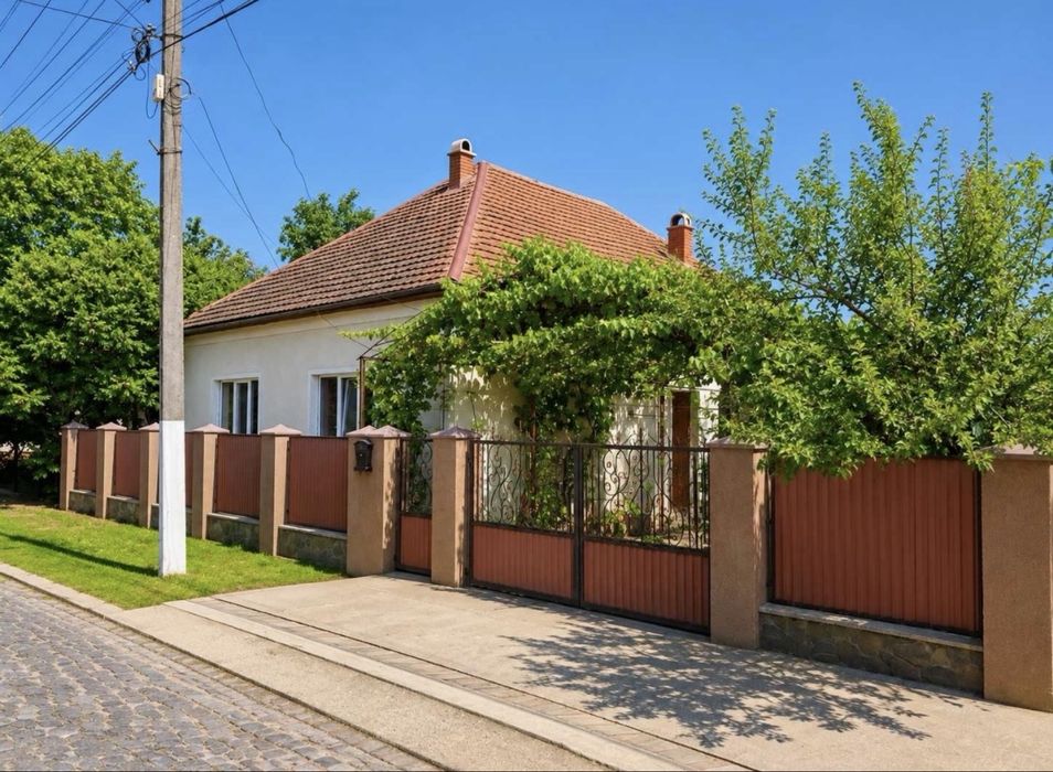Здам пів будинку біля термальних вод Косино 2.5км