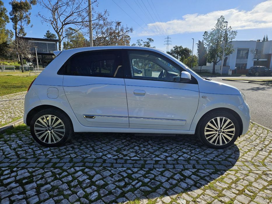 Twingo Z.E. 22 Intens