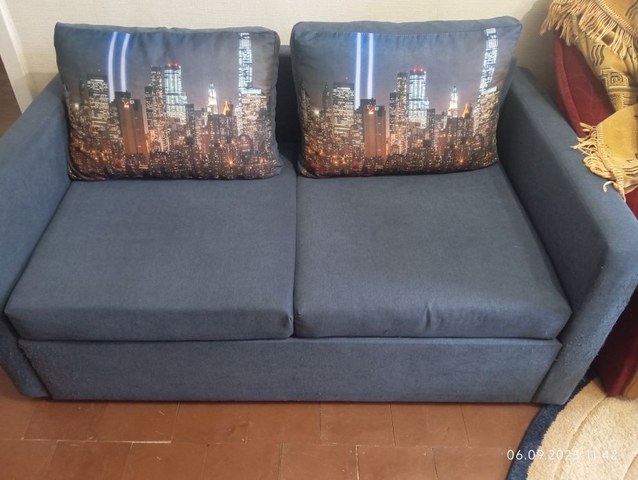 Продам диван малютка