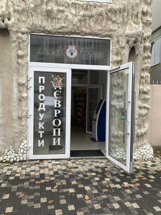 Оренда 70 м.2  1 поверх в Центрі міста