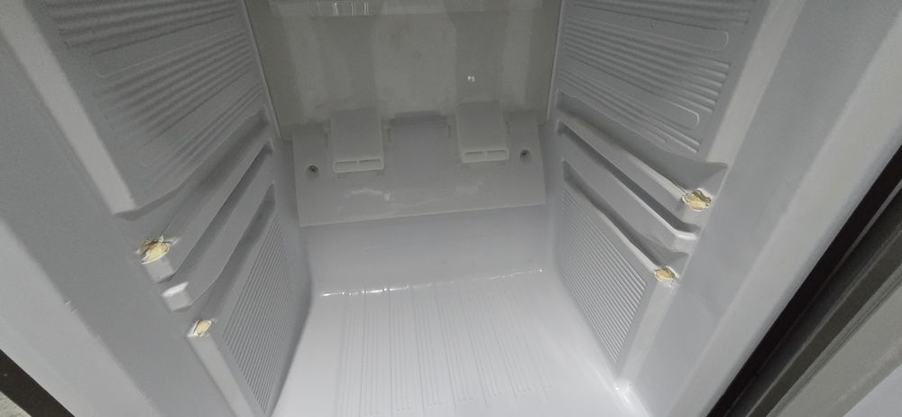 Lodówka SAMSUNG RB29FERNDSA NoFrost Srebrna