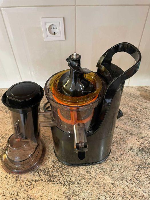 Extrator de sumos para frutas e legumes​ 240 W