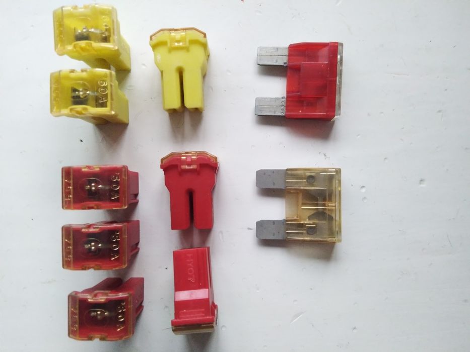 Японские предохранители Mitsubishi 60A, 50A, 80A