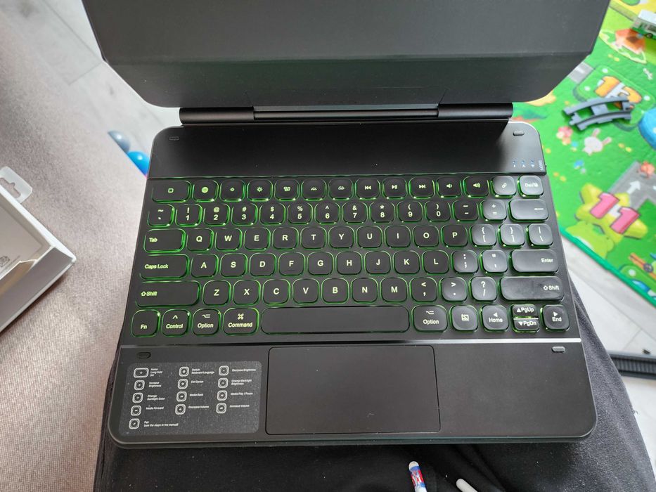 Typecase Edge - iPad Pro 12.9" Keyboard Case with Trackpad (Open Box)