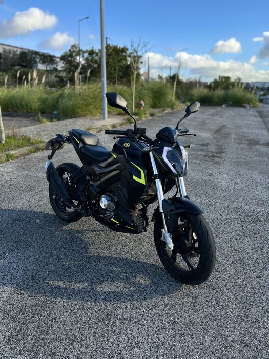 Keeway rfk 125 de 2021 + top case