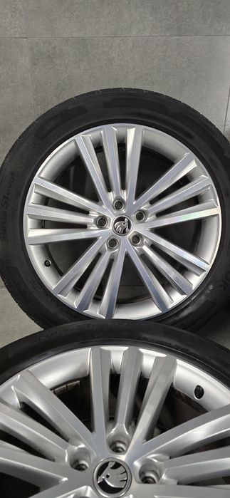 Koła 235 50R19 Skoda 5x112 ET 43