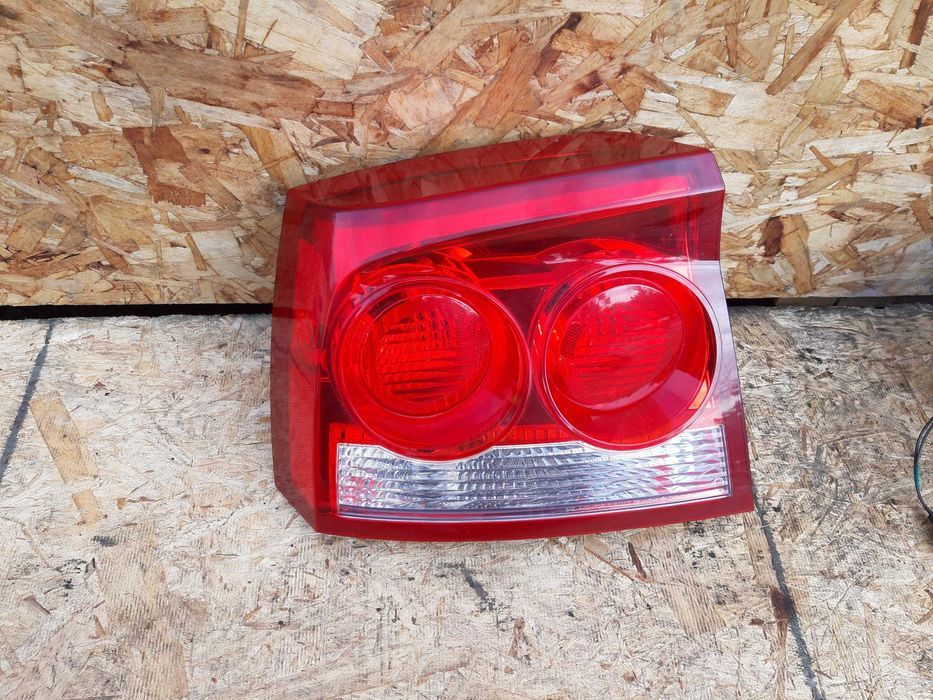 Lampa Dodge Charger Lewa 08-10r Oryginał