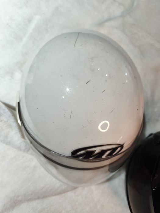 Kaski motocyklowe/motorowerowe  MT helmets używane - 2 sztuki