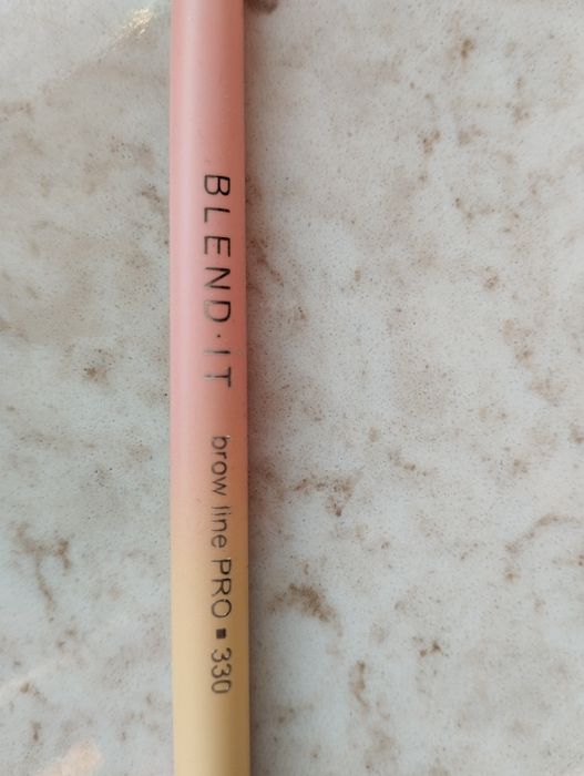 Pędzel do cieni brwi kresek blend it pro 330
