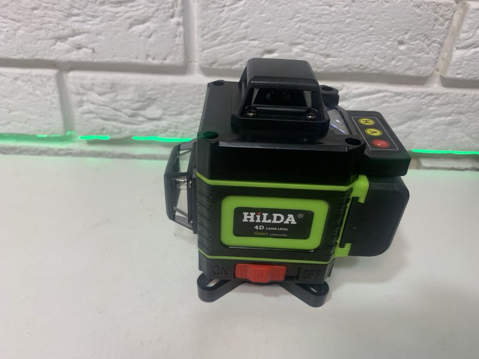 Лазерний рівень hilda 4d 16 ліній