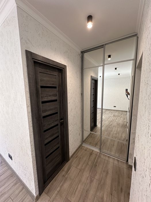 Продаж квартири з капітальним ремонтом вул.Соборна (ТЦ МЕГА)