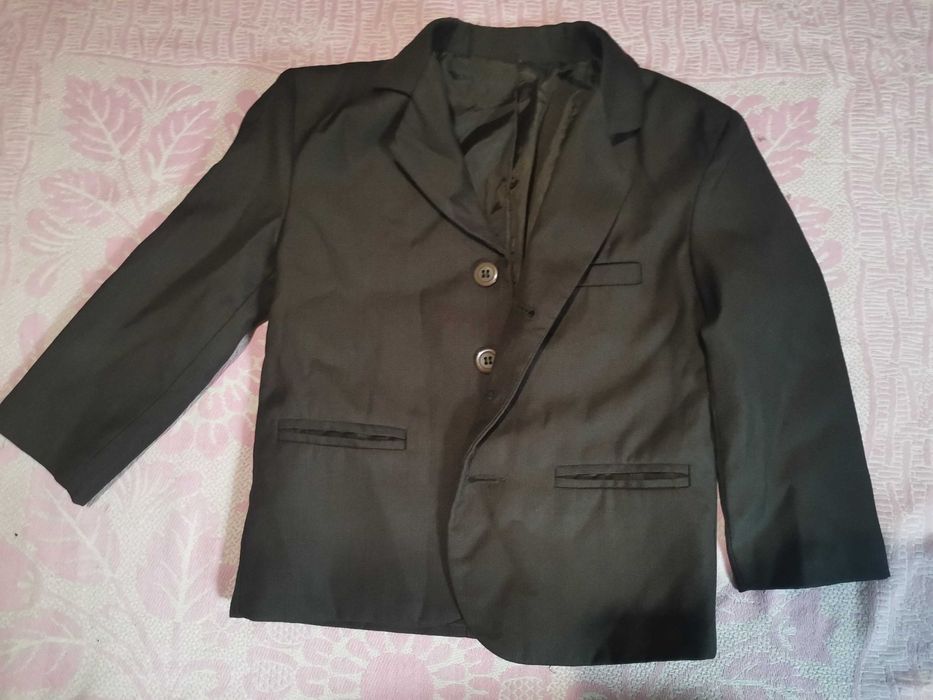 Продам детский пиджак