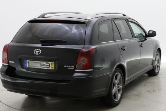 Toyota Avensis  SW 2.2D-4D ano 2007 excelente estado