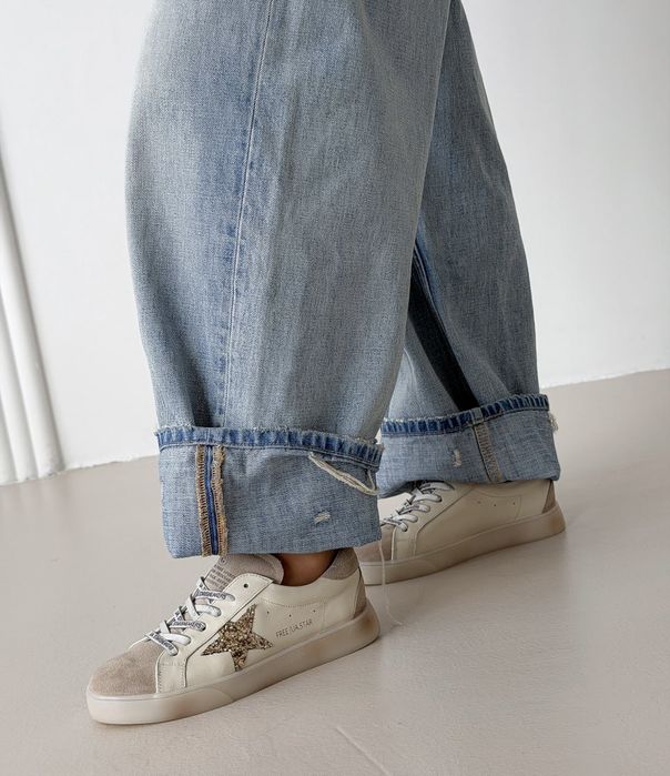 Женские кожаные кроссовки Golden Goose