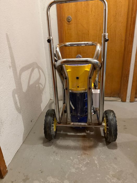 Vendo pistola de pintura airless de alta pressão " EMISPRAY Strong 7"