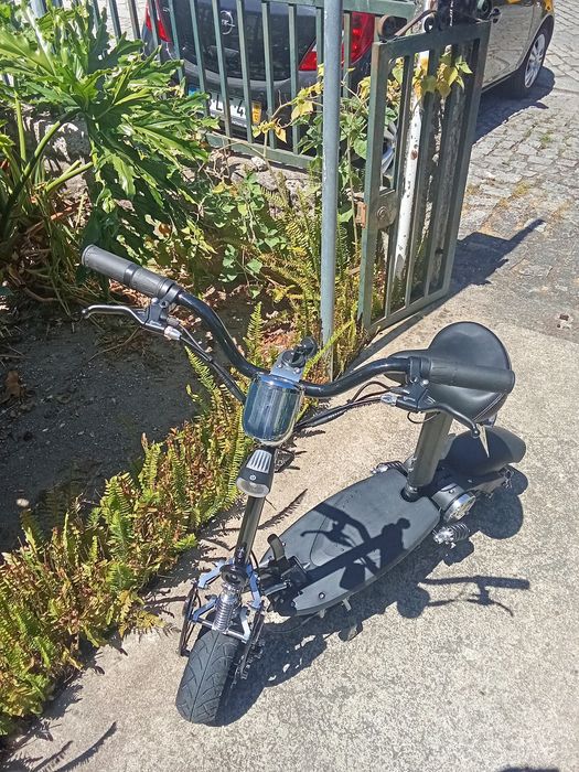 Trotinete eletrica com ou sem assento