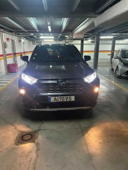 Toyota RAV4 2.5 Hybrid SQUARE Collection (2021) | Teto Abrir