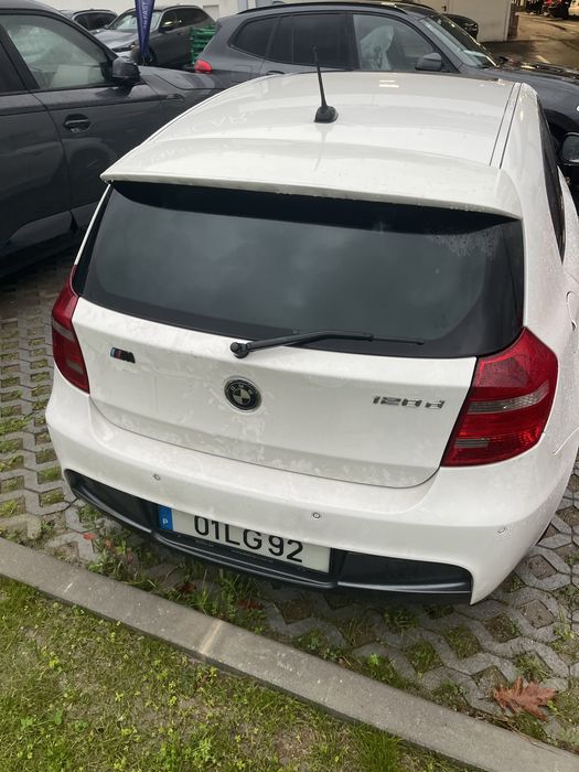 Bmw 120d 2011 Salvado*