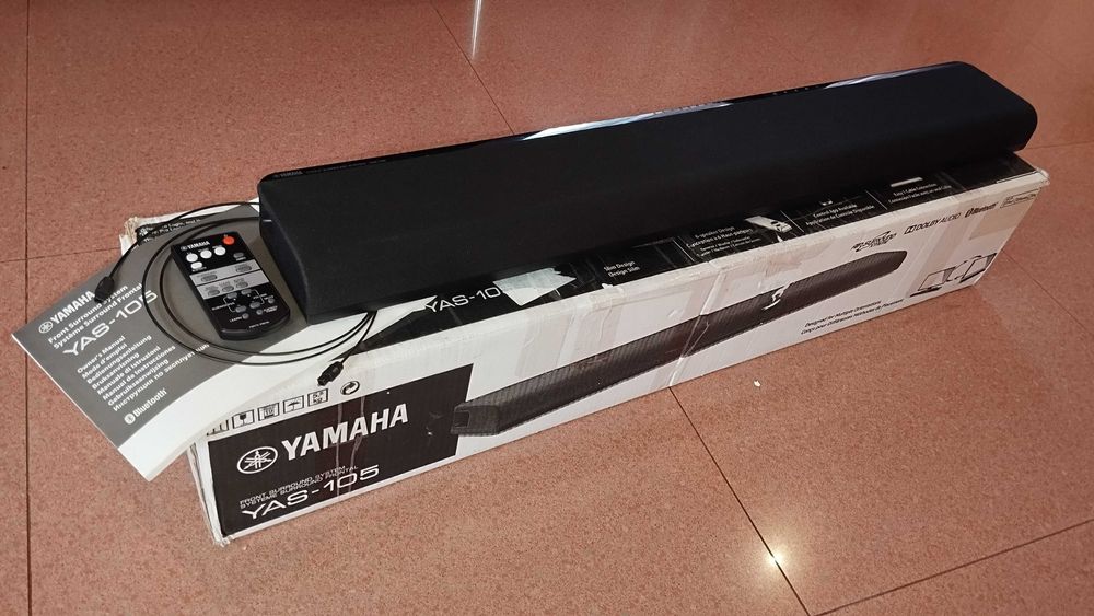 Yamaha YAS-105 саундбар 2.1, Bluetooth AUX Sub-out TOSLink, звуковая панель 6 динамиков, вуфер, родной комплект