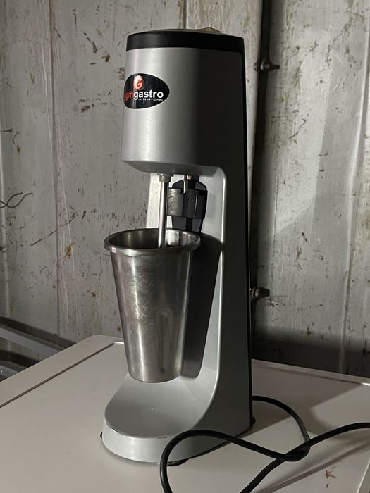 Міксер для коктейлів