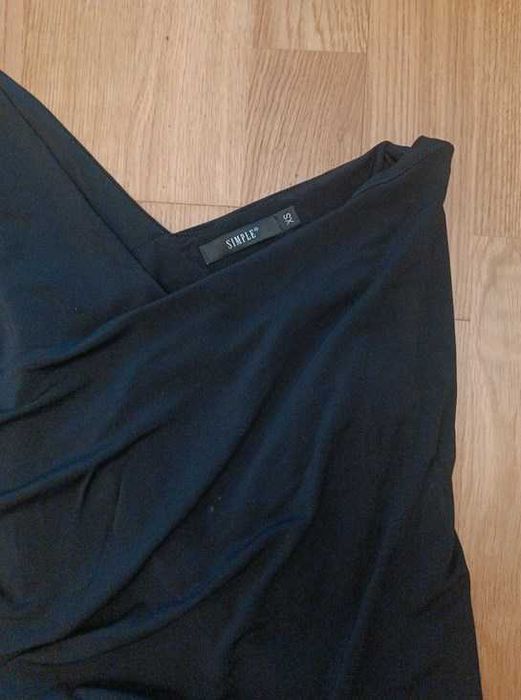 Elegancka czarna bluzka - Simple - XS