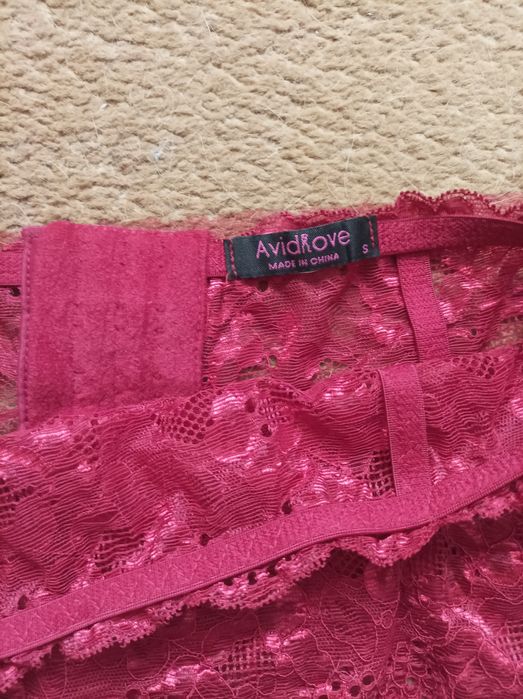 кружевной пояс для чулок темно-розового цвета Avidlove размер S