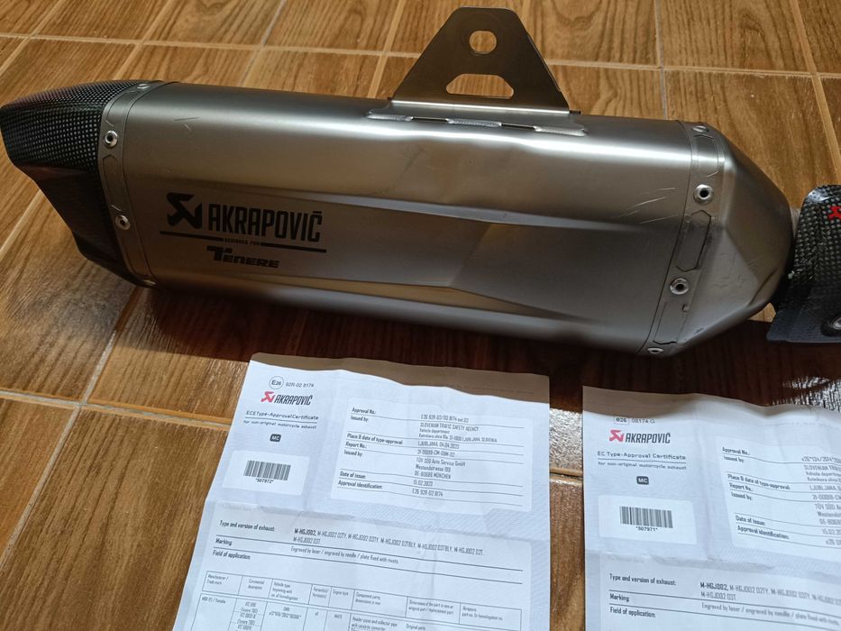Ponteira Akrapovic Yamaha TENERE 700